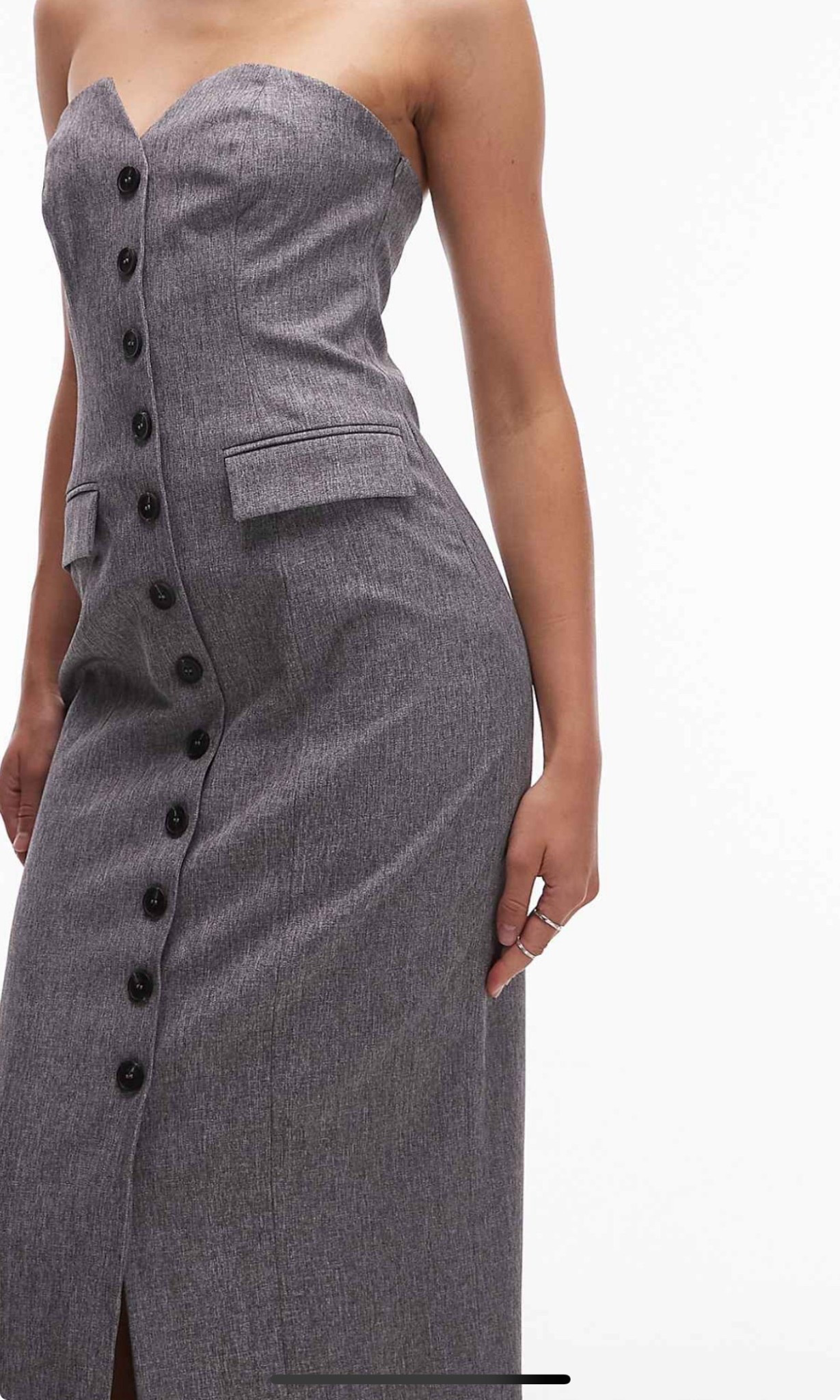 This dress makes for a perfect layering piece! It’s currently on sale 

#LTKSaleAlert #LTKFindsUnder50