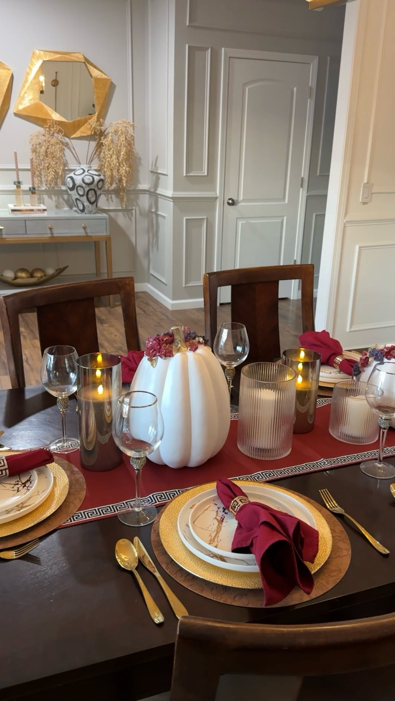  My formal dining room is all dressed up for fall. I’m obsessed with these gorgeous decorative pumpkins and Greek key pieces. Shop items below 