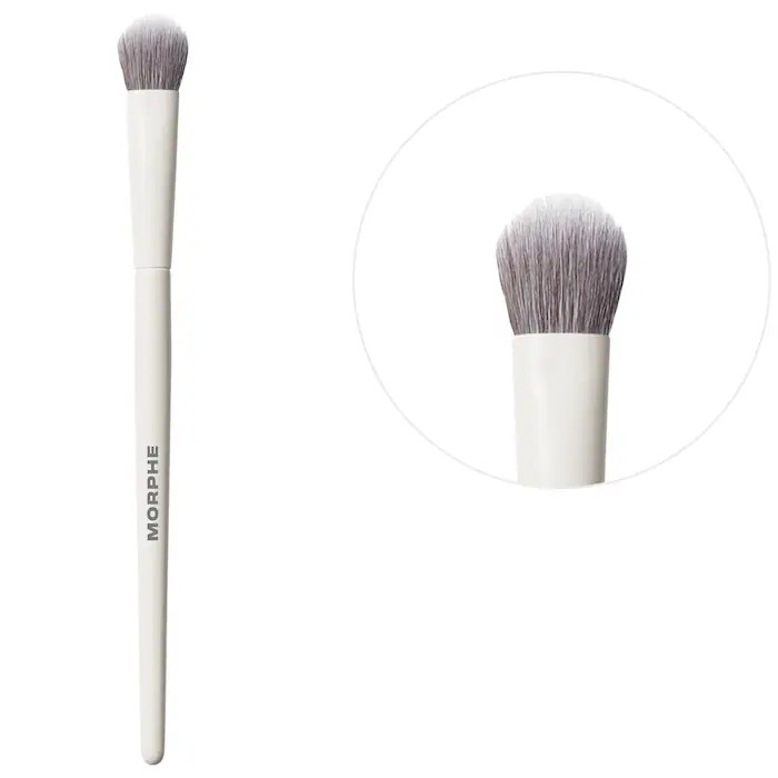 M131 Rounded Paddle Concealer Brush | Sephora (CA)