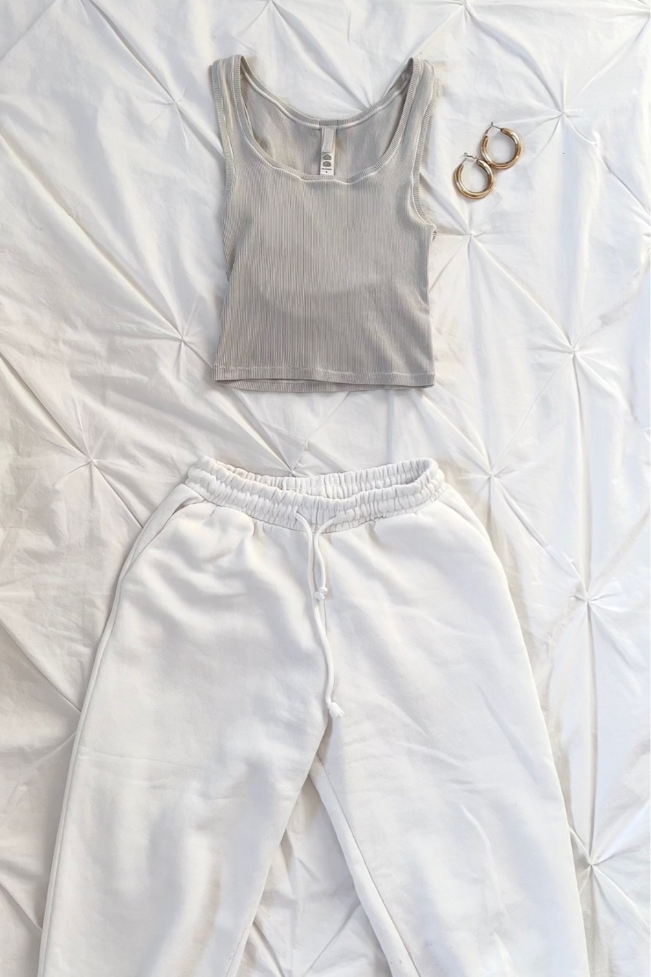 School outfit, winter fashion, 2023 fashion, basics , gold hoops , gold jewelry, sweatpants , longsleeve , beige , H&M , outfit inspo , outfit inspiration, blue jeans , parachute pants, bag, spring 2023, spring fashion 

#LTKstyletip #LTKFind #LTKfit