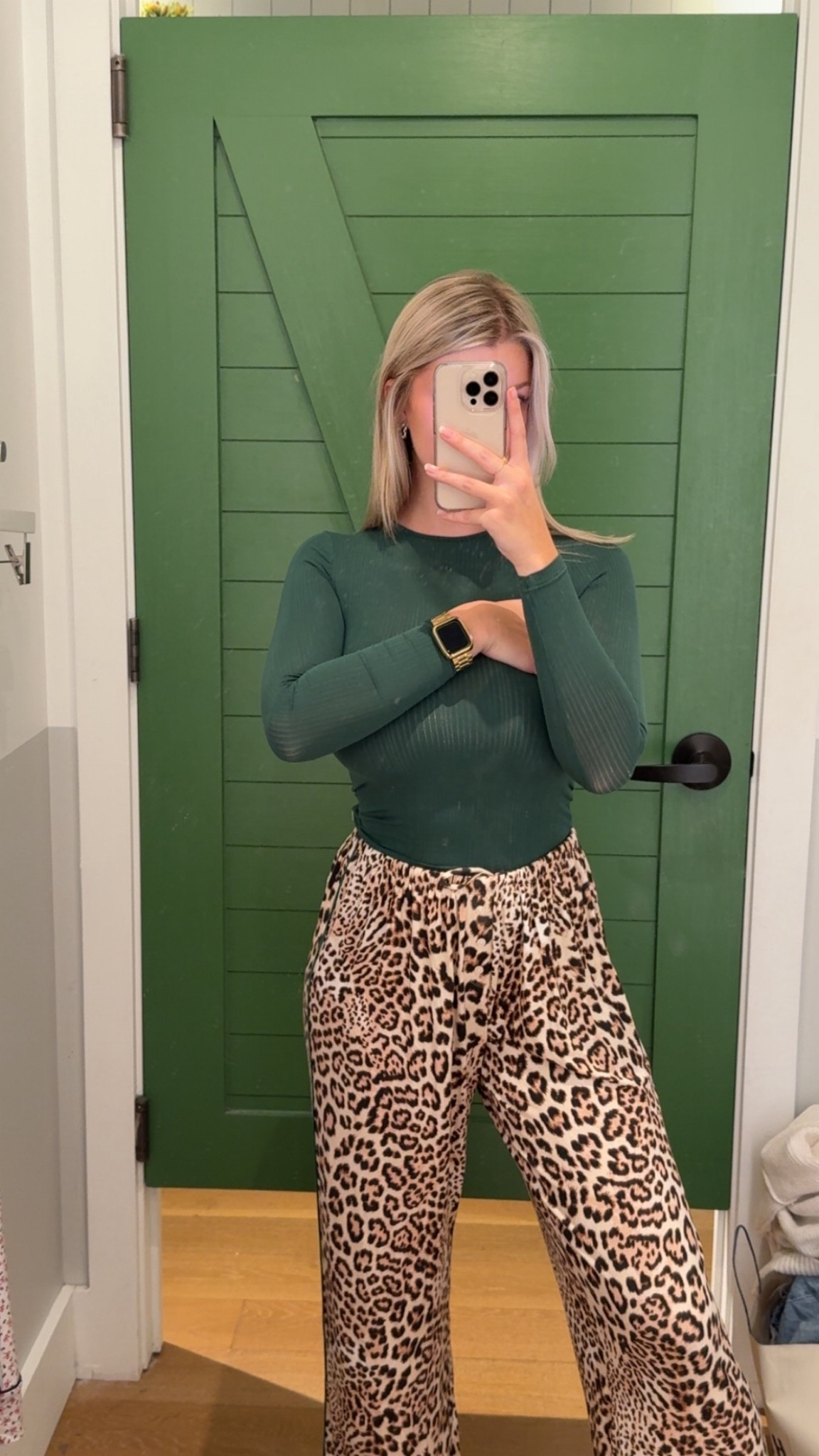 aerie pajama set 

#LTKGiftGuide #LTKSeasonal #LTKFindsUnder100