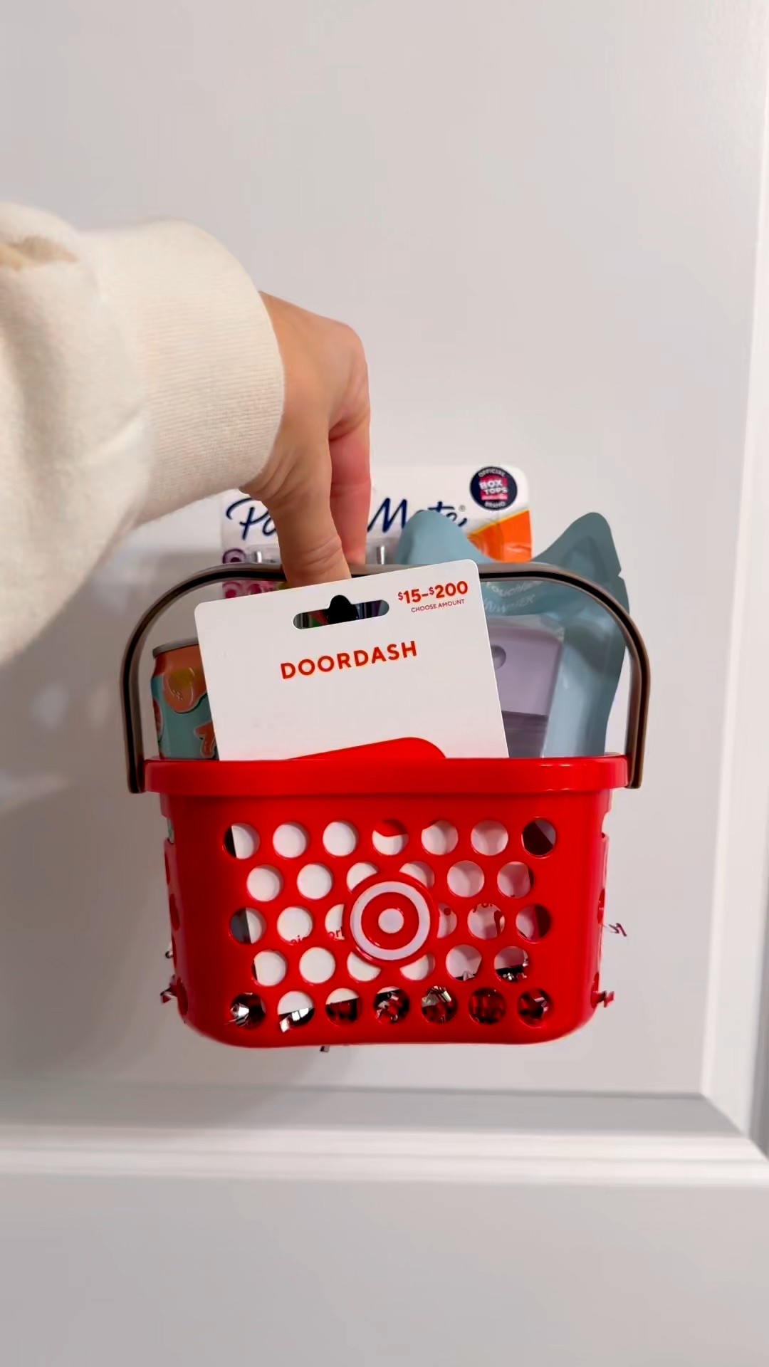 part one of teacher gift ideas! A little more pizzaz to the typical gift card! you can customize this any which way! 

#LTKGiftGuide