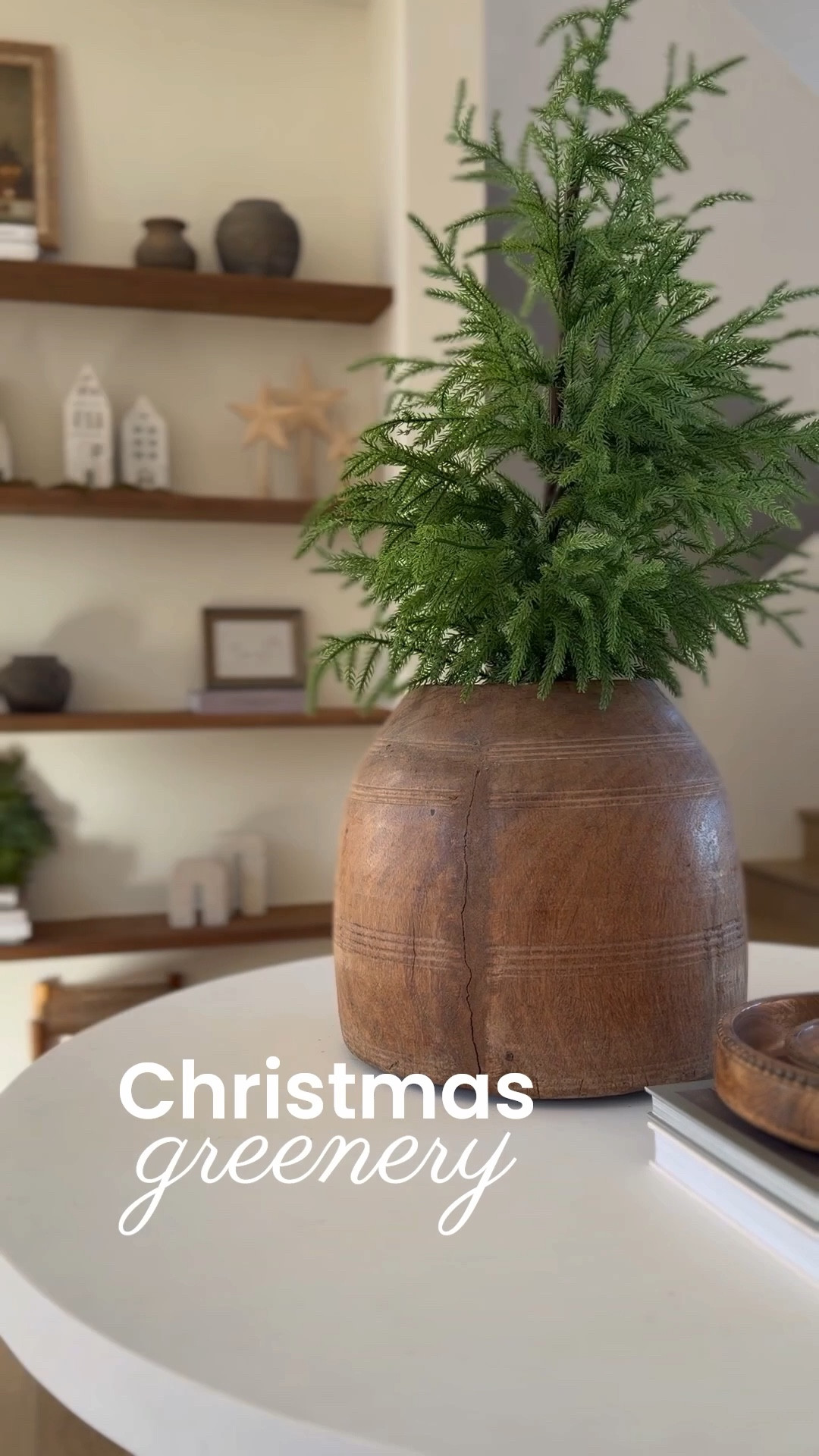 Swapped out the greens! 

#christmastablescape #holidayhome

#LTKHoliday #LTKSeasonal #LTKHome