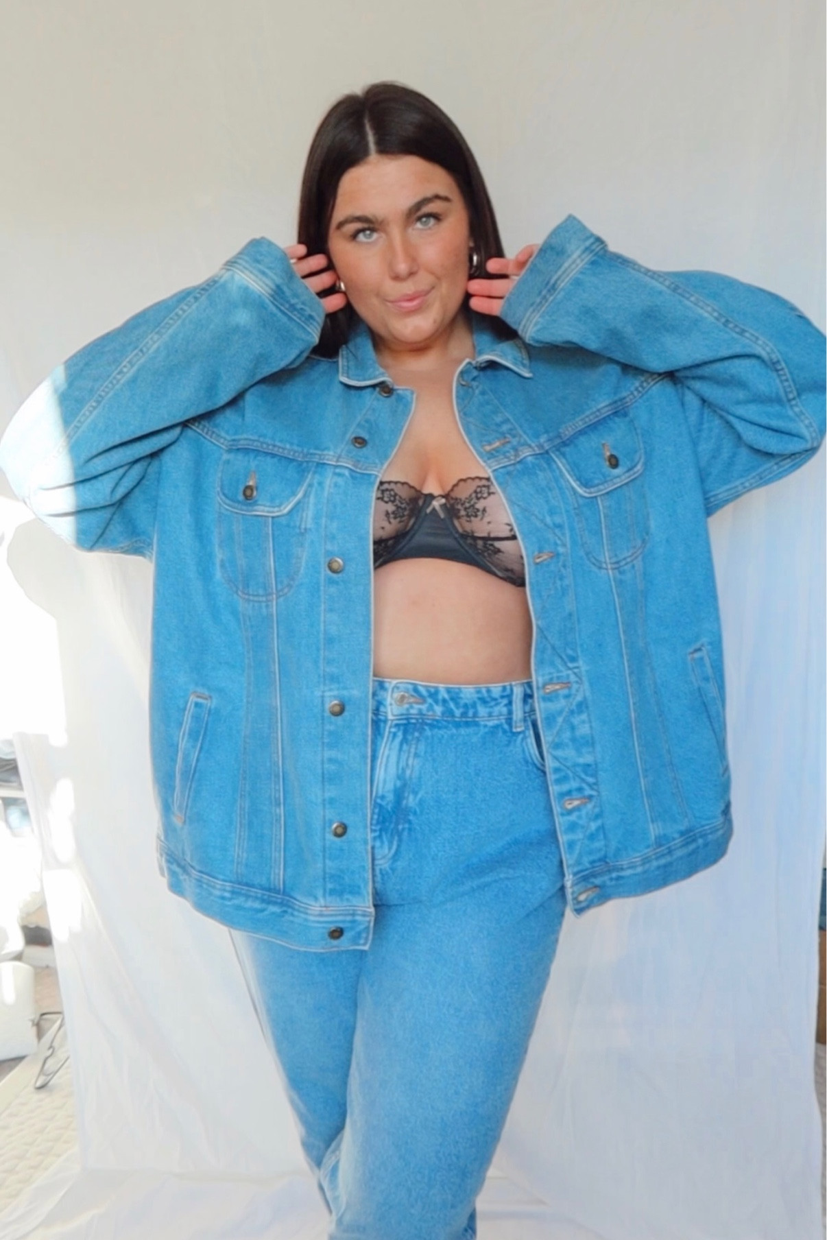 Denim outfit with lace bra 
Jeans size 16

#LTKstyletip #LTKmidsize #LTKplussize
