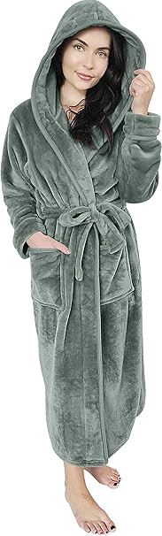 NY Threads Women Fleece Hooded Bathrobe - Plush Long Robe | Amazon (US)