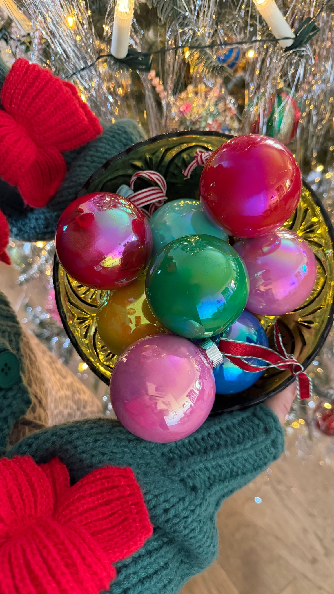DIY Anthropologie inspired ornaments



#LTKHoliday #LTKSeasonal #LTKHome