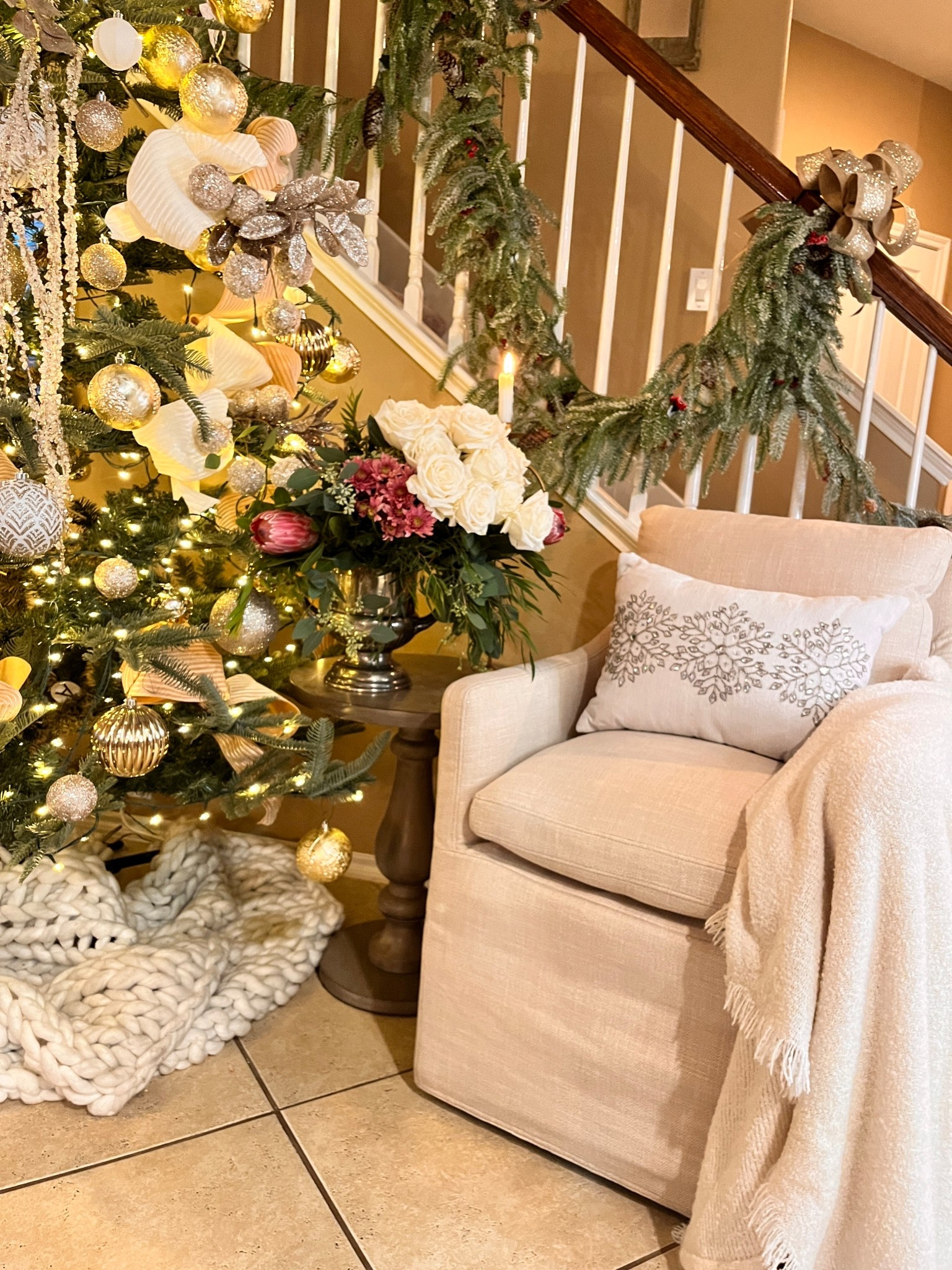 Cozy side chair under $300 
Great for table or desk 

#LTKFindsUnder50 #LTKFindsUnder100 #LTKHome