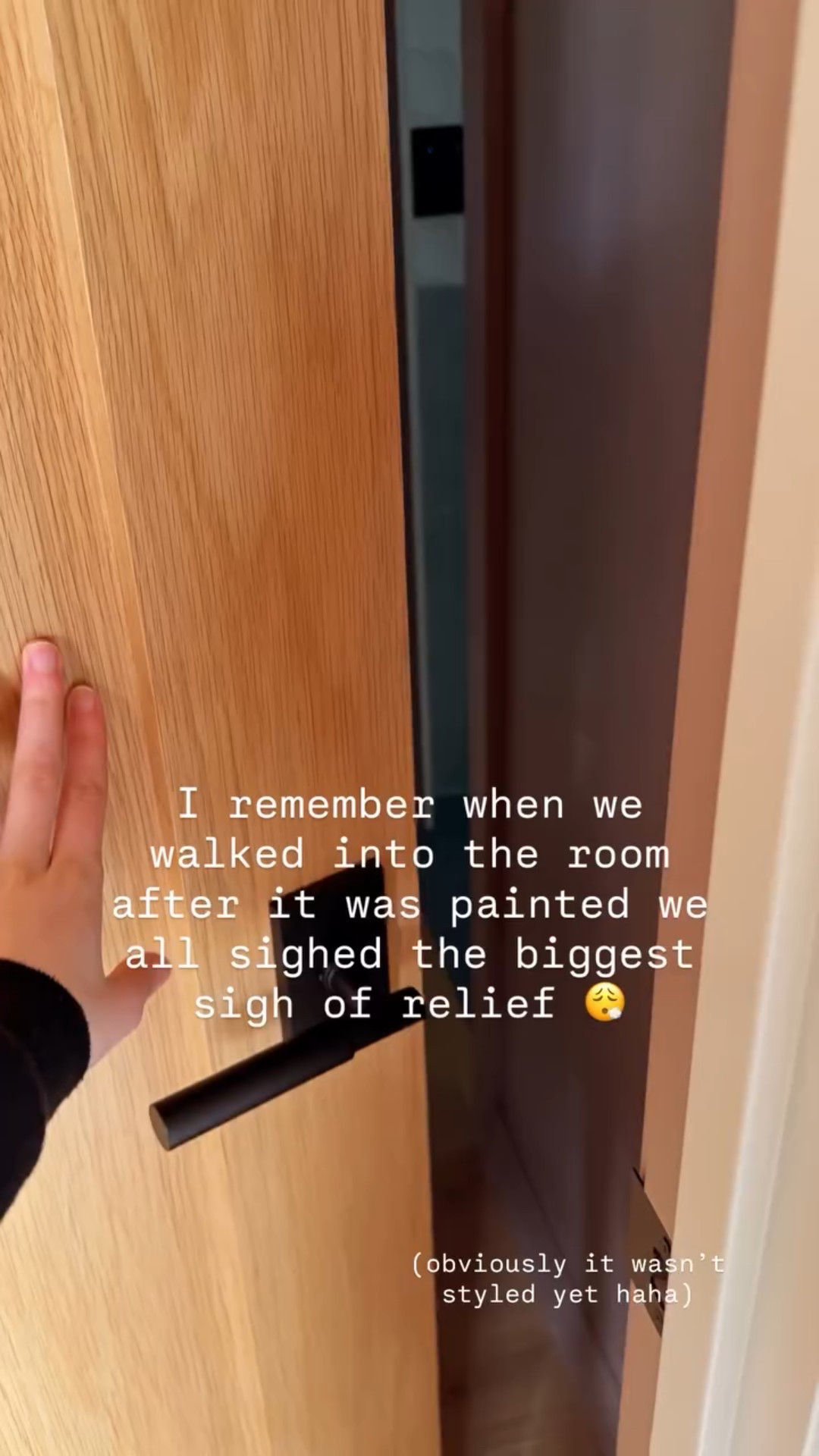 (obviously it wasn’t styled yet haha) I remember when we walked into the room after it was painted we all sighed the biggest sigh of relief 😮‍💨