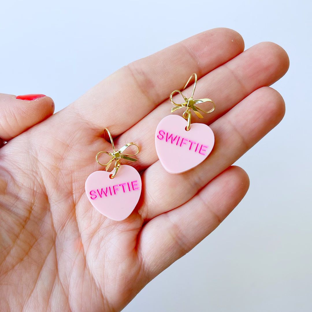 Small Drop Pink Heart Swiftie Earrings - Etsy | Etsy (US)