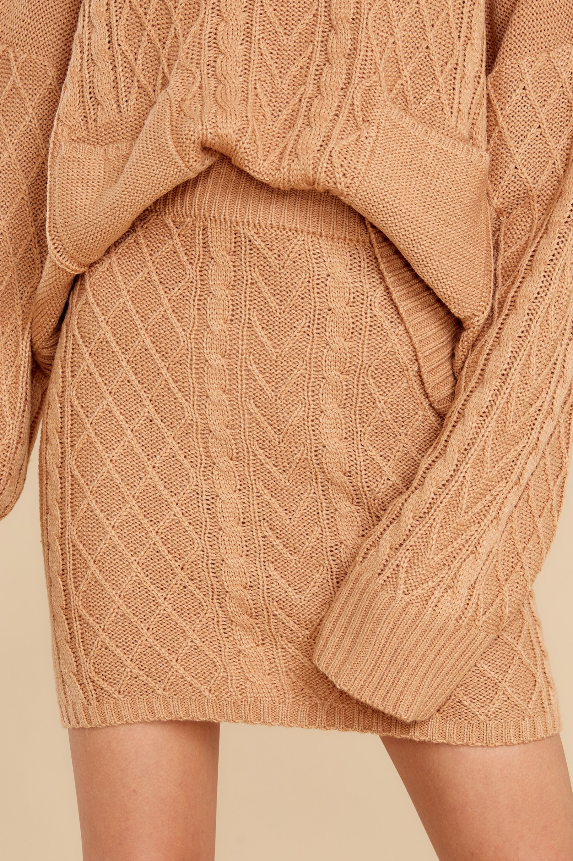 She Cute Camel Cable Knit Skirt | Red Dress 