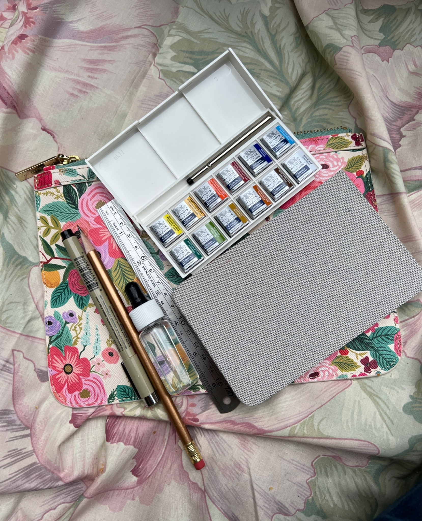 Watercolor supplies

#LTKitbag #LTKhome #LTKunder50