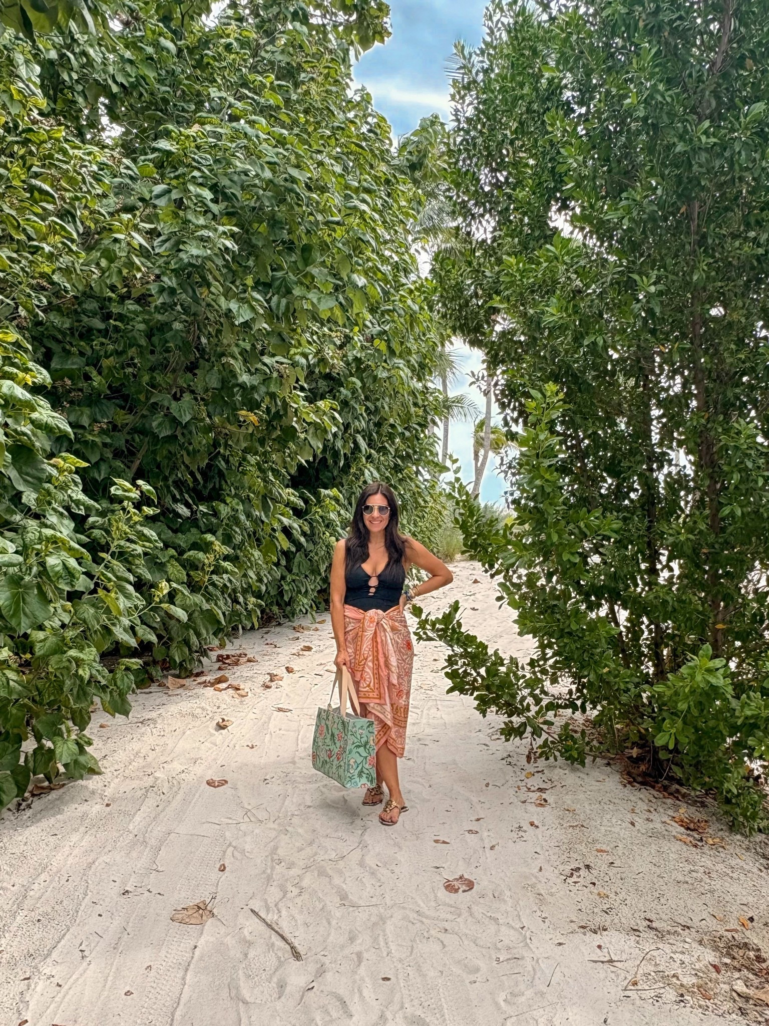 Two favorite resort brands! Love these muted tones for fall break.!

Fall break
Resort wear 


#LTKPetite #LTKOver40 #LTKSeasonal