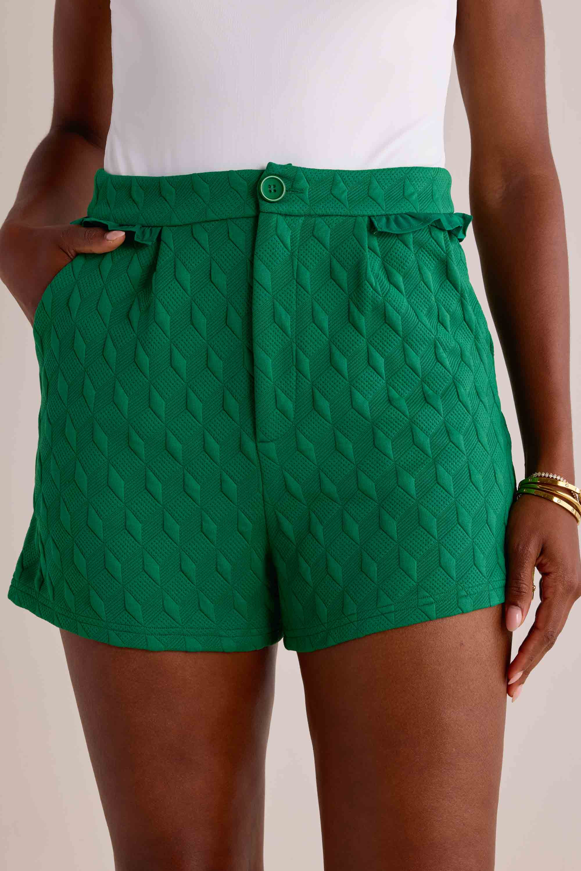 Dani Shorts | Avara