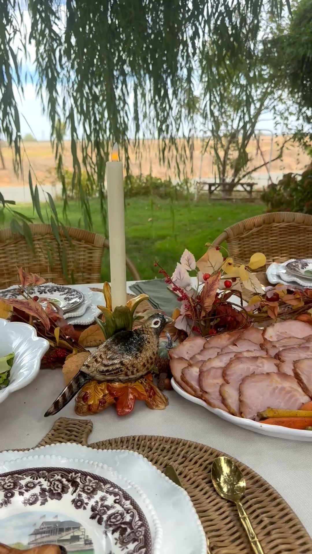 #ad My love is strong for these gorgeous pheasant candlestick holders from @wayfair. They are elegant, timeless and are not only perfect for fall, but for Thanksgiving too. They look amazing on my Thanksgiving tablescape! I love them so much that I am going to have them on display in my curio cabinet throughout the year! #wayfairpartner #wayfair