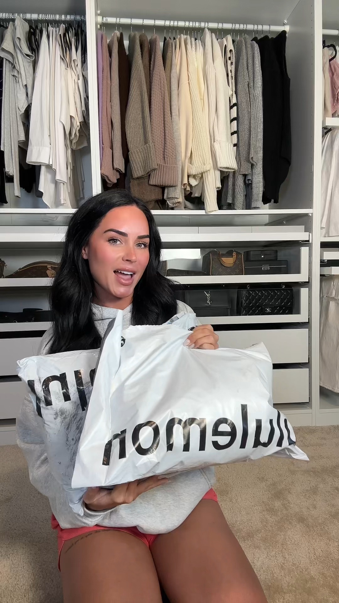 Lululemon haul ✨

I’m wearing a size small hoodie, size 6 shorts 

#LTKVideo #LTKStyleTip #LTKActive