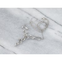 14K White Gold Diamond Botanical Necklace, Floral Vine | Etsy (US)