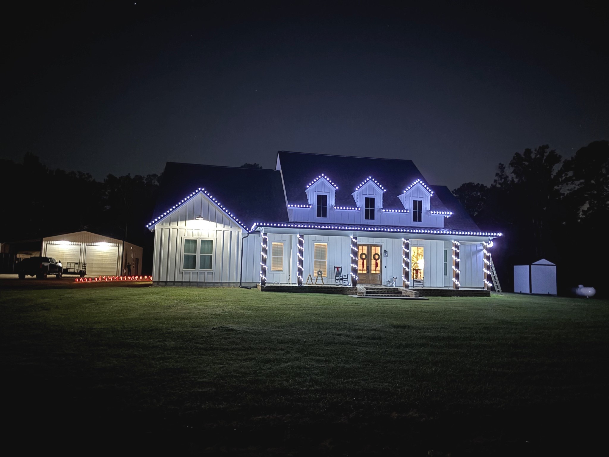 Christmas lights #modernfarmhouse


#LTKHoliday #LTKHome