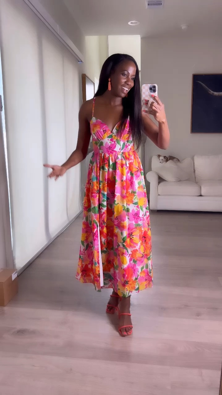 This dress is currently available in every size! I am. I'm wearing a size four, and it’s true to size! #summerdresses #springdresses 

#LTKSeasonal #LTKtravel #LTKstyletip