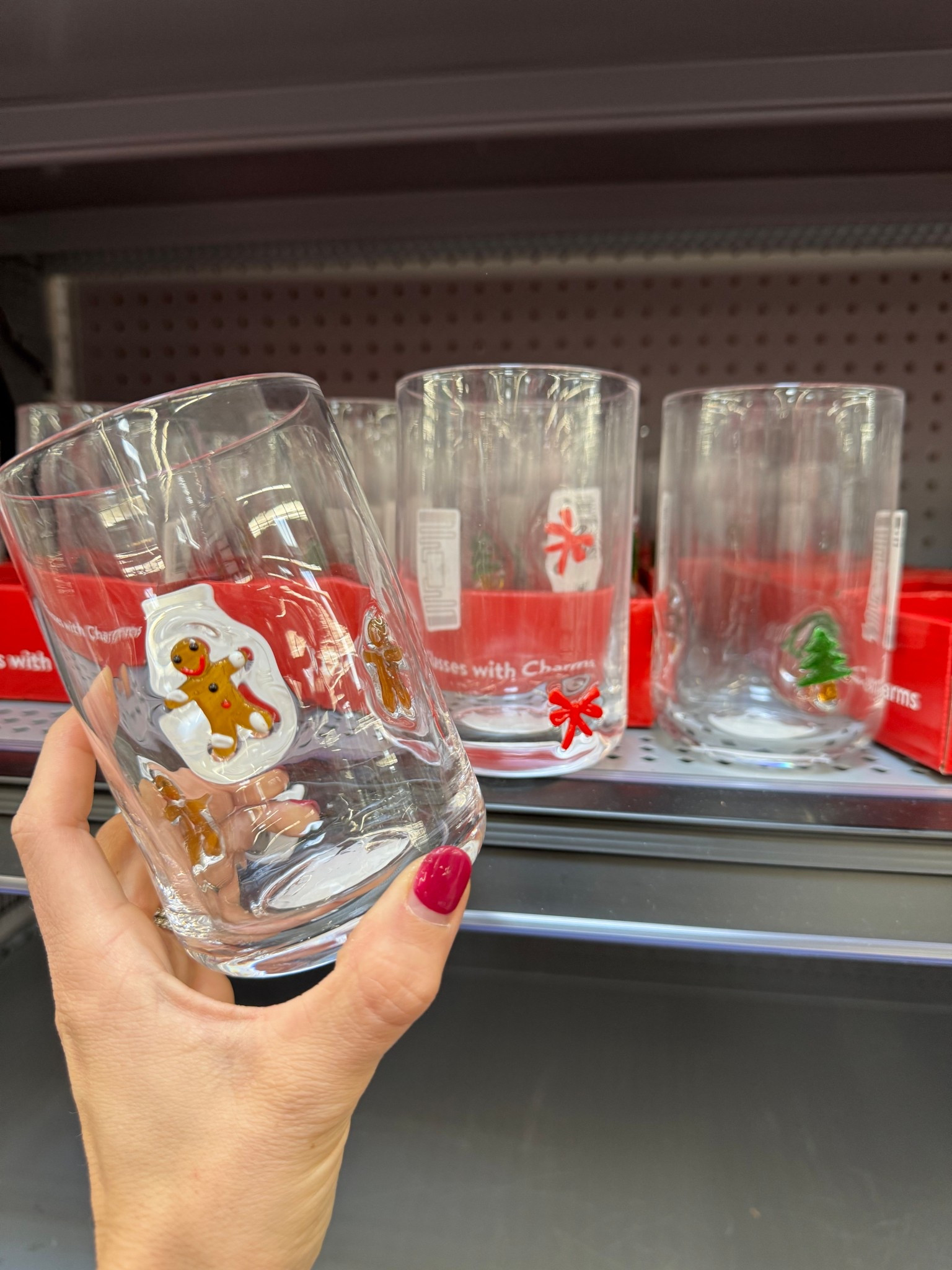 How cute are these holiday drinking glasses from Walmart 😍

#LTKSeasonal #LTKHoliday #LTKHome