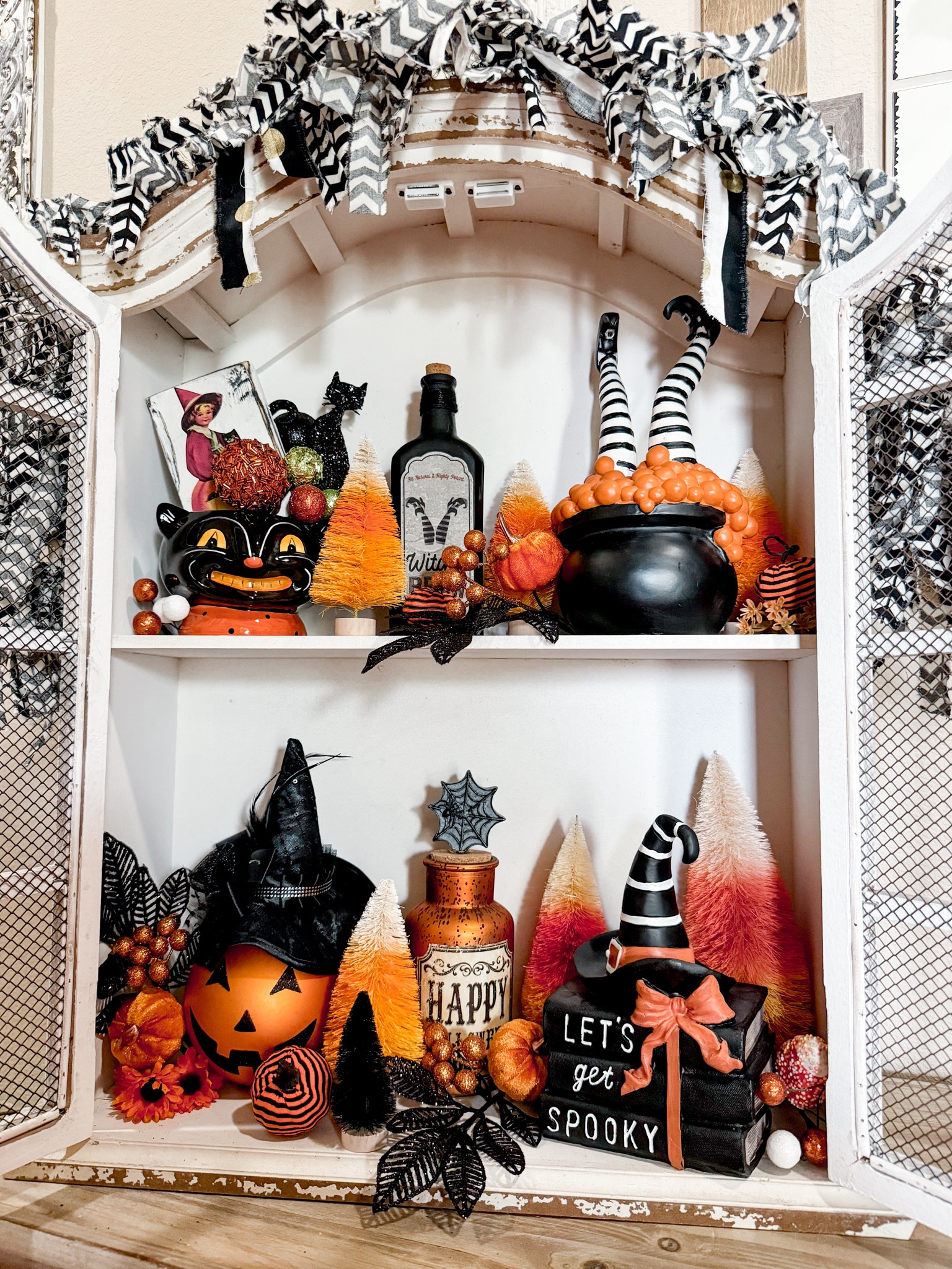 Is it spooky season yet ?   This white cabinet from Antique Farmhouse is always fun to decorate for any season.  #antiquefarmhouse #halloween #halloweendecor #fallsecor #spookyseason 

#LTKVideo #LTKSeasonal #LTKHome