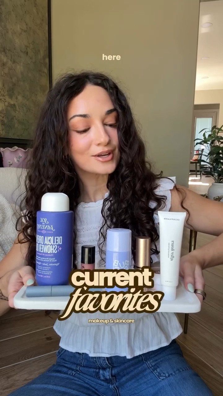 Q1 beauty favs that are making it into Q2 & beyond with me ✨🫧 can’t believe we’re wrapping up Q1 already 🥲 

full favorites vid sharing my home & fashion favs (+ these in detail!) on my YouTube channel 🎞️ & 🔗s on my shopmy & ltk!