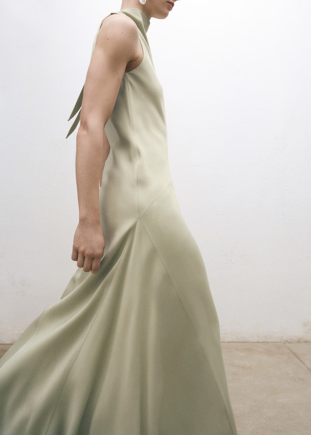 Satin dress with bow back - Women | MANGO USA | Mango (US/MX/AU)