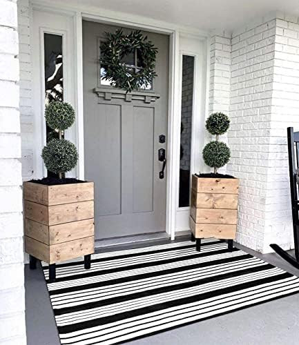 Black And White Outdoor Rug Doormat 3’x5' | Amazon (US)