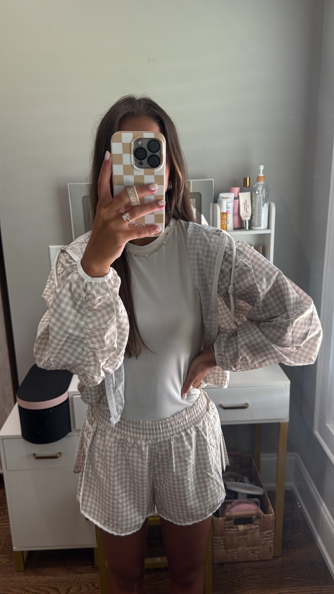 The cutest gingham set!!