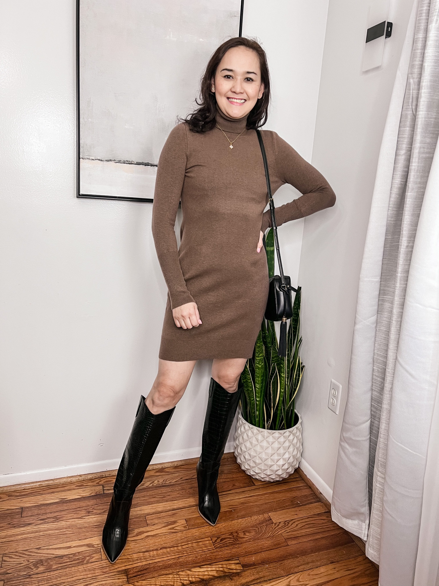 Sweater dress, work wear 

#LTKstyletip #LTKFind #LTKsalealert