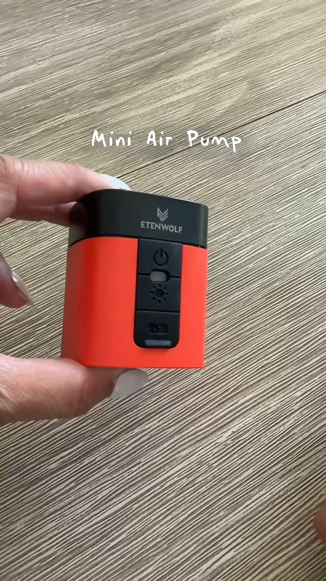 This is tiny but mighty! Give your lungs a break lol. Perfect for camping or lake days!

#LTKHome #LTKSwim #LTKmomlife