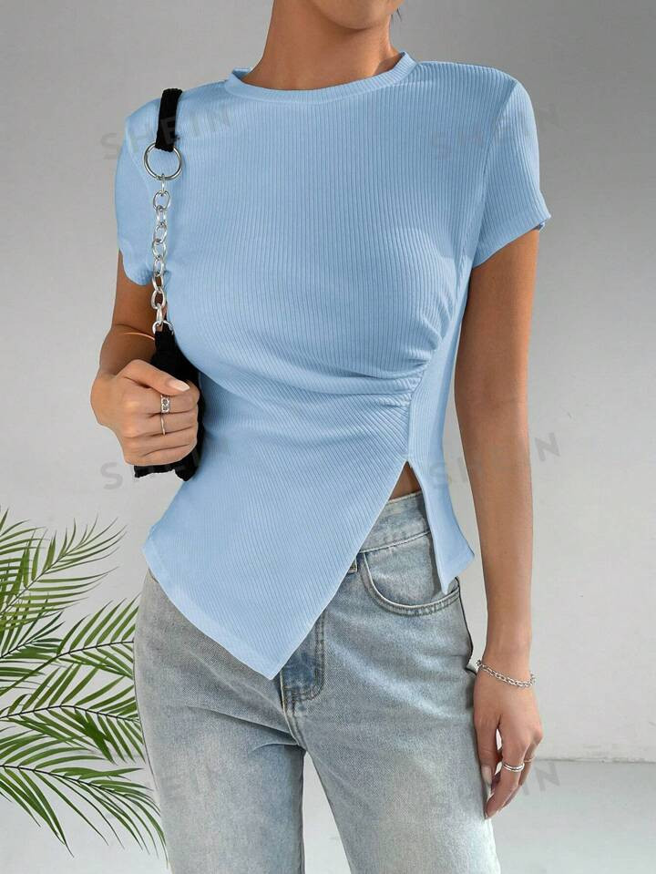 SHEIN Essnce Solid Color Rib-Knit Short Sleeve Ruched Split Hem Slim Fit T-Shirt | SHEIN