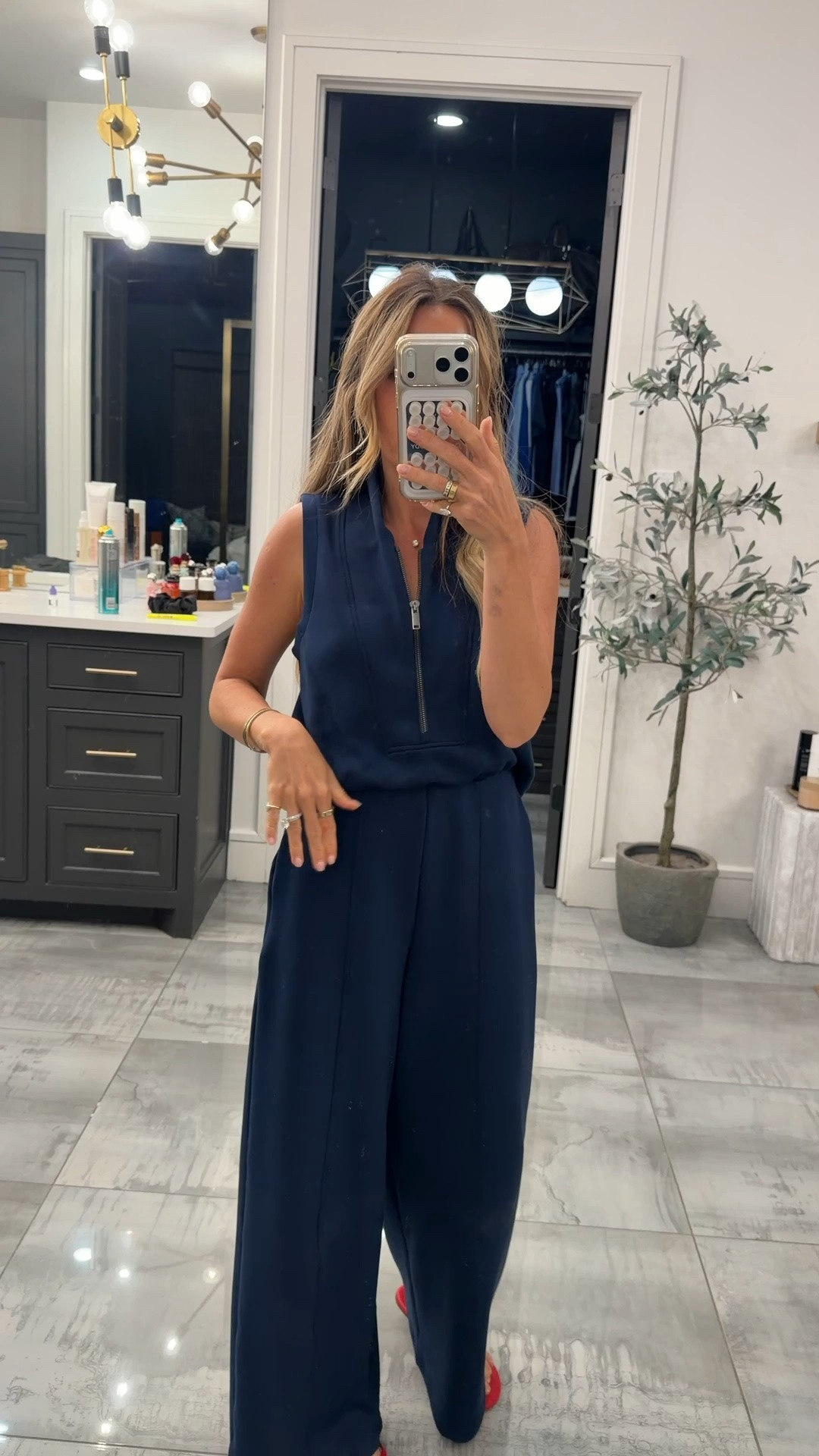 Size small petite in this @Spanx jumpsuit! Perfect for gameday!
