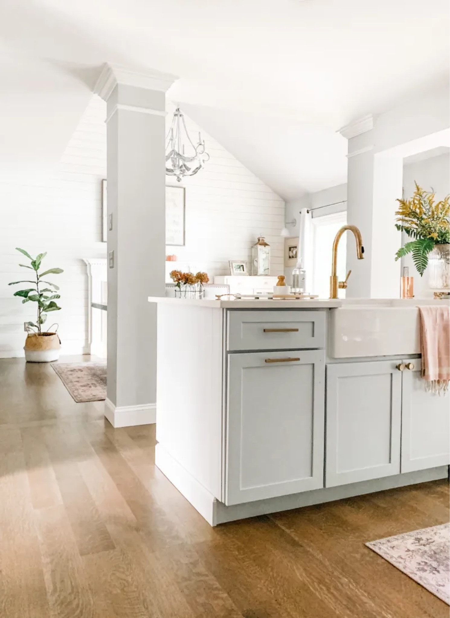 Current kitchen view!

Kitchen, kitchen decor, kitchen pulls, knobs, hardware, gold hardware, faucet, farmhouse sink, Lowes kitchen, kitchen island decor, coastal kitchen, Amazon dish brush, soap dispenser, kitchen runner, kitchen rug, Loloi rug. 
#amazon #kitchen

#LTKstyletip #LTKFind #LTKhome
