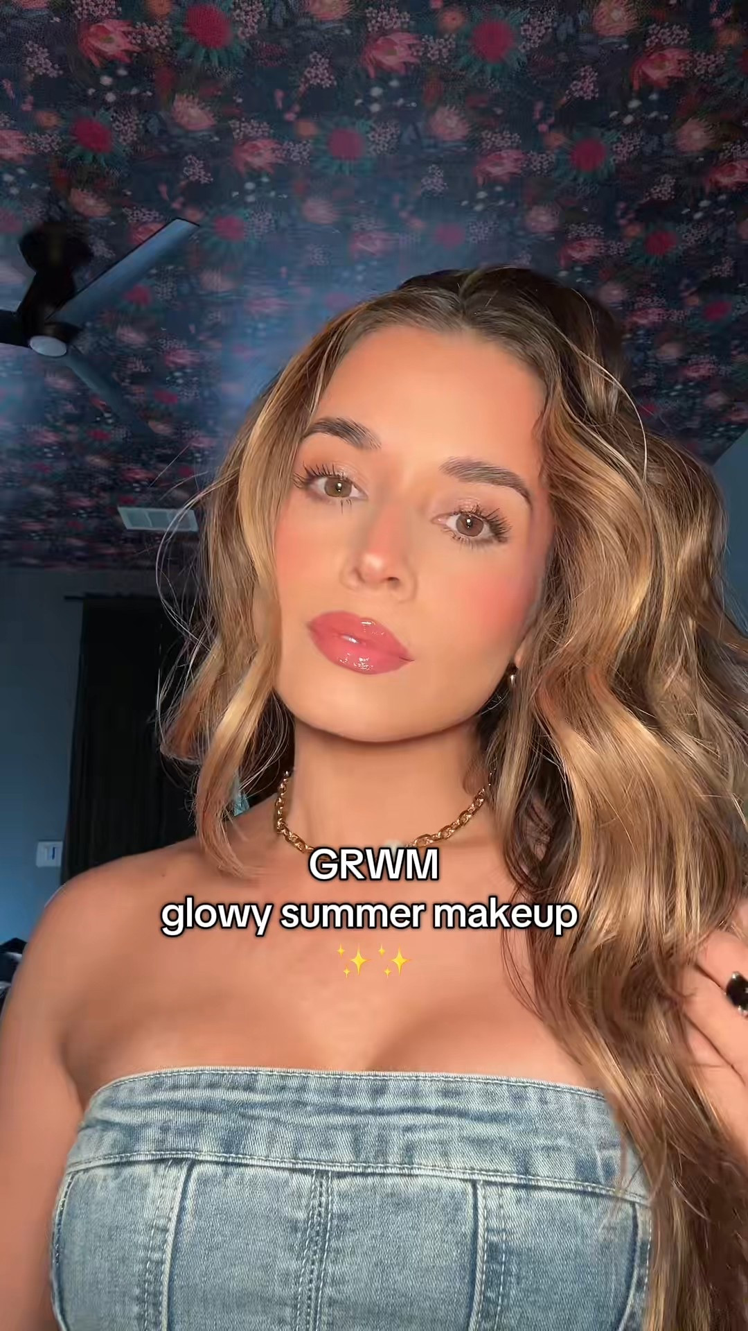 me 🤝🏼 glowy makeup 

products used:

@rimmellondonus multi tasker better than filters 
@Armani beauty luminous silk foundation + blush in 61
@Patrick Ta Beauty she’s bronzed 
@Rare Beauty blush in encourage 
@Sigma Beauty color corrector 
@Too Faced concealer 
@Laura Mercier setting powder 
@Diorbeauty Backstage Glow Face Palette
@loréal paris usa telescopic mascara + lumi blush 625
@COVERGIRL glitter liquid eyeshadow in sparkly boots 
@Maybelline NY firework mascara 
@maccosmetics lip liner in soar
@LAWLESS Beauty gloss in velvet daisy 

#makeup #makeuptutorial #makeuproutine #makeuptransformation #glowymakeup 

#LTKBeauty