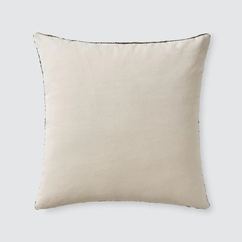 Isidora Pillow | The Citizenry