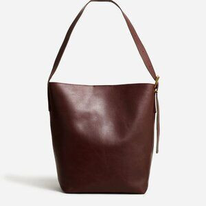 Madewell The Essential Bucket Tote in Chocolate Raisin | Poshmark