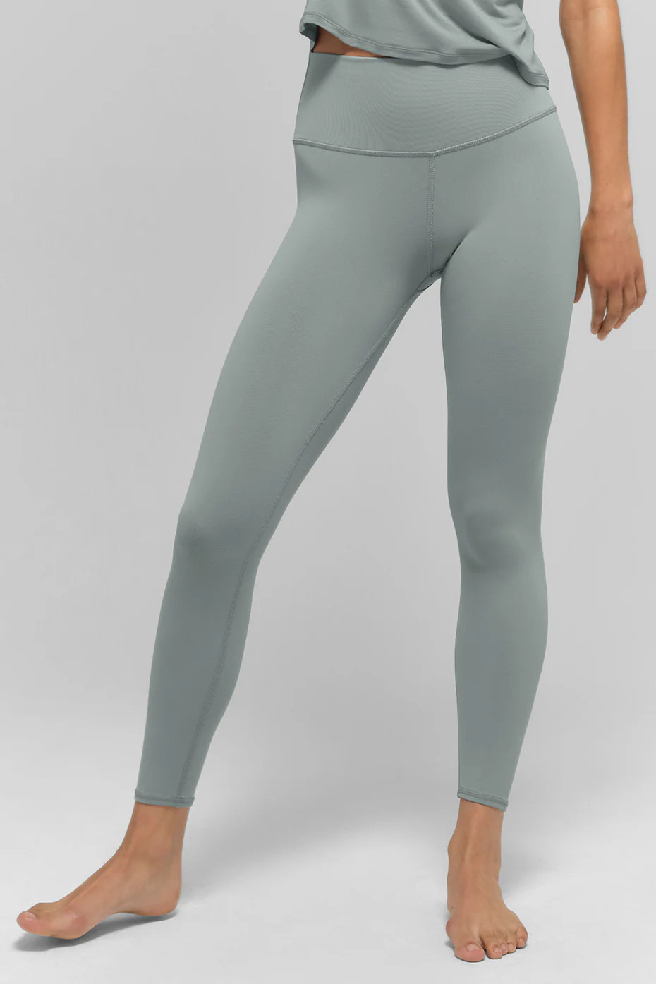 ALO | 7/8 High-Waist Airbrush Legging in Lunar Grey, Size: 2XS | Alo Yoga (US)