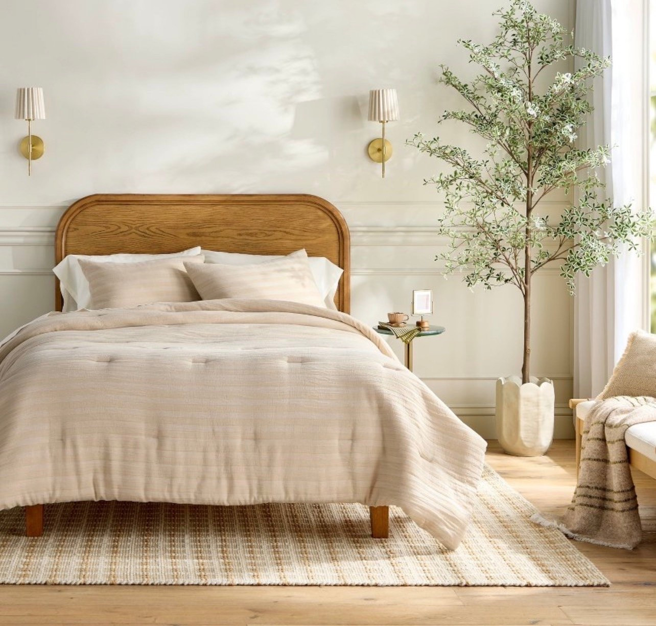 I truly love this three-piece comforter set. The neutral color makes it perfect to go in any bedroom. ￼

#LTKHome