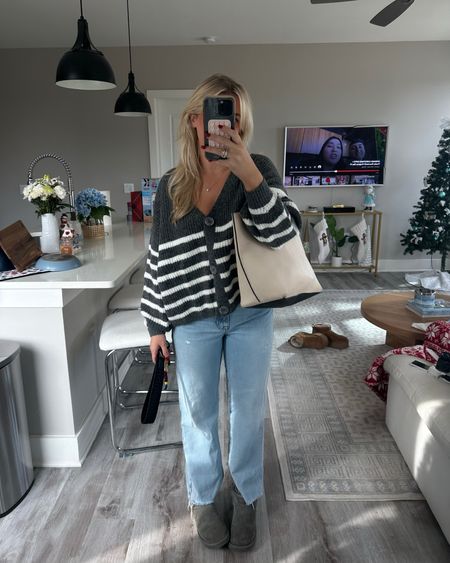 cozy cardigan outfit