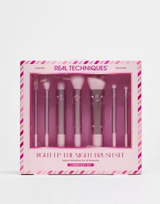Real Techniques Light Up The Night 7 Piece Brush Set (save 44%) | ASOS (Global)