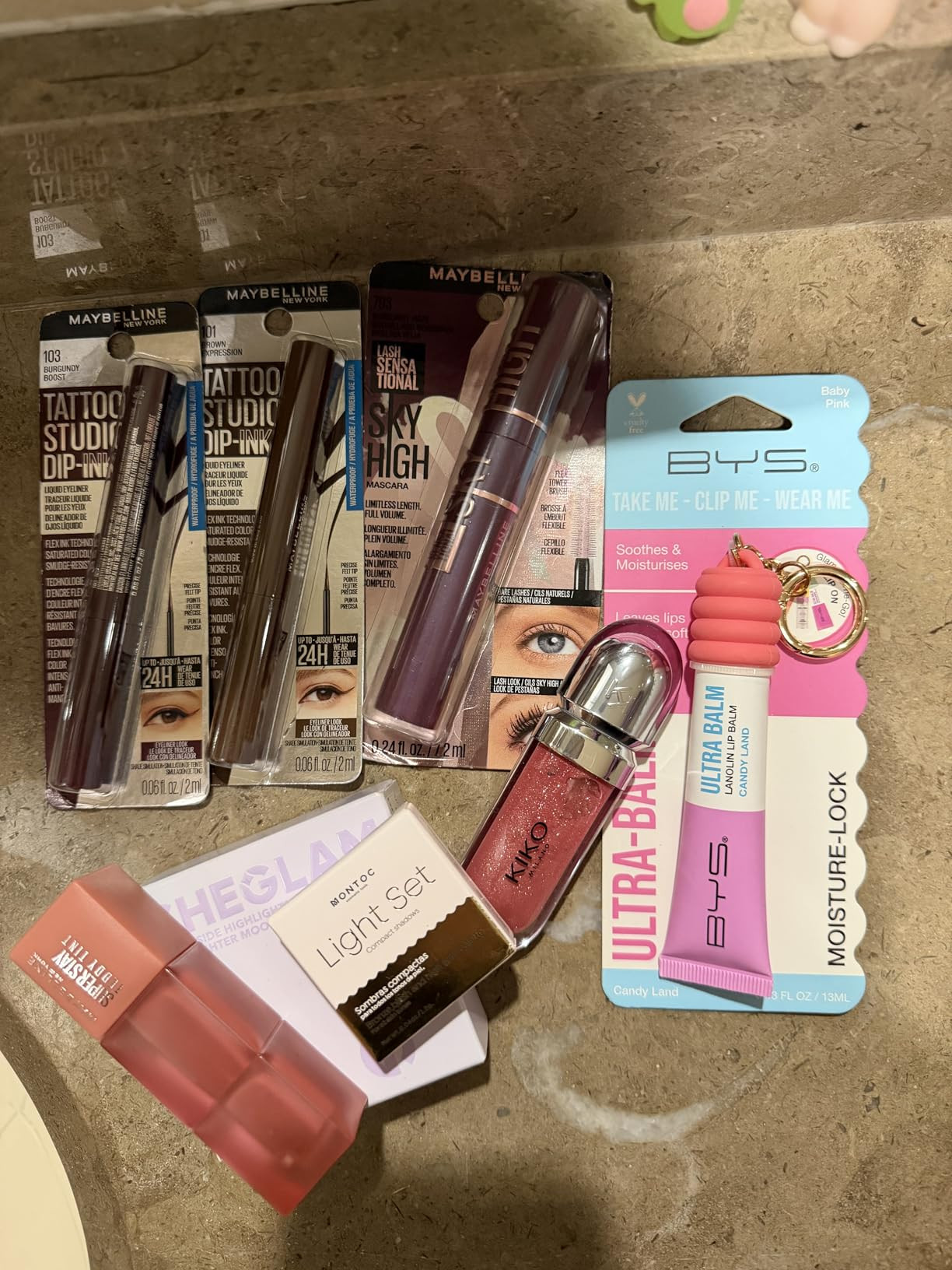 Amazon.com: Kiko Milano 3D Hydra Lip Gloss \u2013 High Shine, Hydrating, Plumping, Non-Sticky, Mo... | Amazon (US)