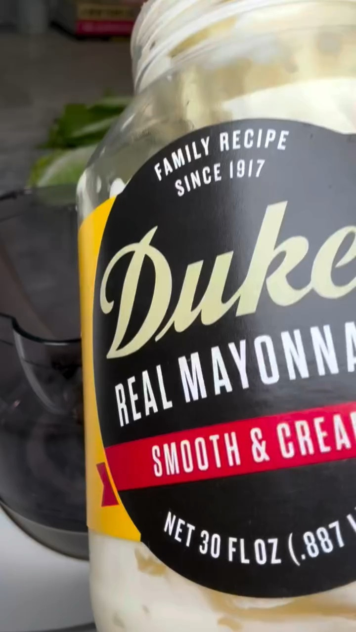 Ranch who? I’m about to dip everything in this. 🙌🏼

Only @dukes_mayonnaise in this house 💛 and it’s the base for the creamiest homemade Caesar. Once you make this, the bottled stuff is done. Promise! 

Ingredients:

1/3 cup mayo
3 tbsp Greek yogurt
1/2 oz parm (freshly grated)
1 tbsp lemon juice
1 lemon zest
1 tablespoon garlic (minced)
1 tbsp extra virgin olive oil
1 tsp Worcestershire sauce
3/4 tsp dijon mustard
1/2 tsp anchovy paste
1/4 tsp salt
1/8 tsp pepper
1/8 tsp cayenne

To Make:

Blend all ingredients together until smooth and let sit in the fridge to chill before serving. 

Enjoy’ ☺️
