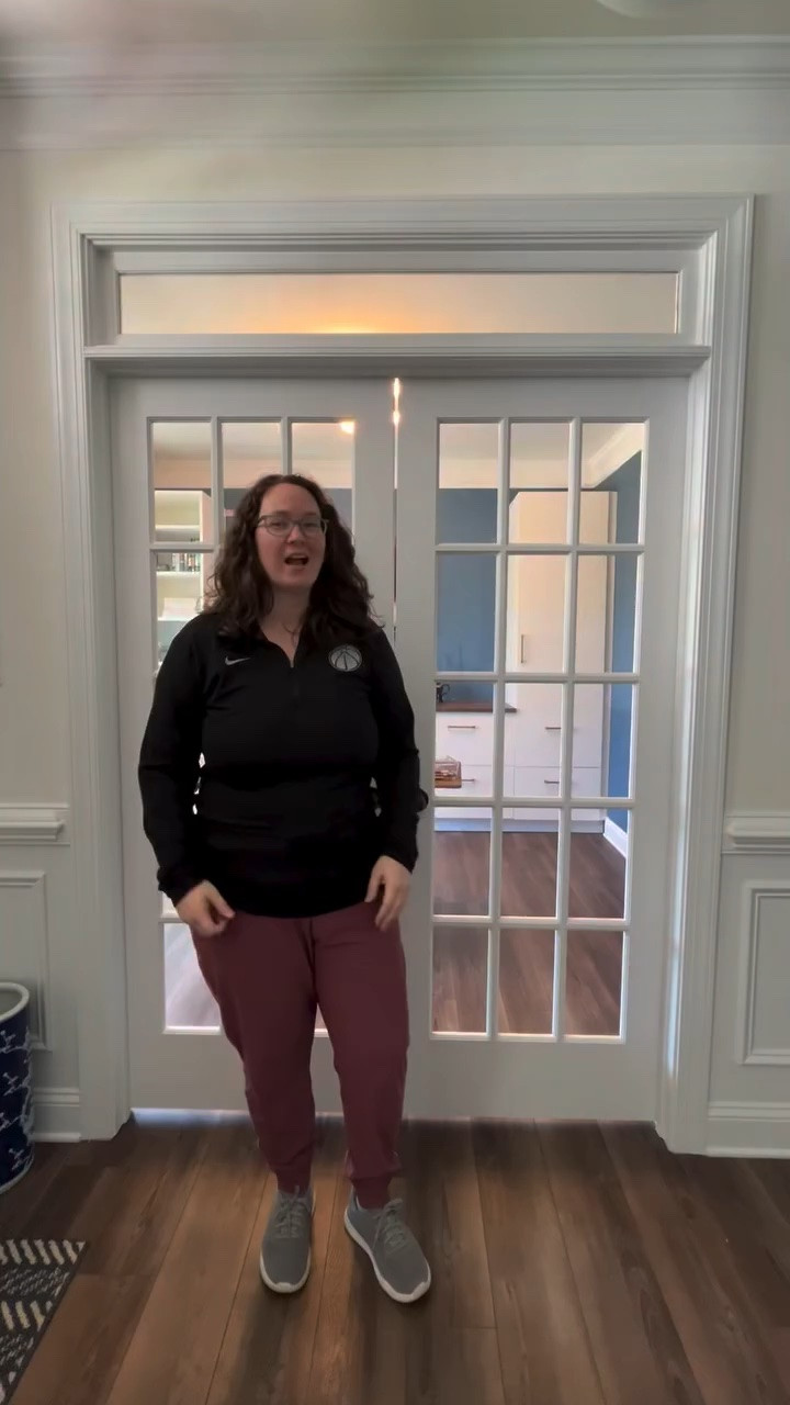I took advantage of my maternity leave and re-did my office!

Before it had boxes of books, old bookcases, random mismatched furniture, etc. 
Now I have a ton of functional storage for office supplies, extra cords, paperwork, and books. As well as an upgraded background for when I’m on camera. 

If you’re curious how I made this, check out my three part series on the build. 

#diy #officemakeover #maternityleave #ikea