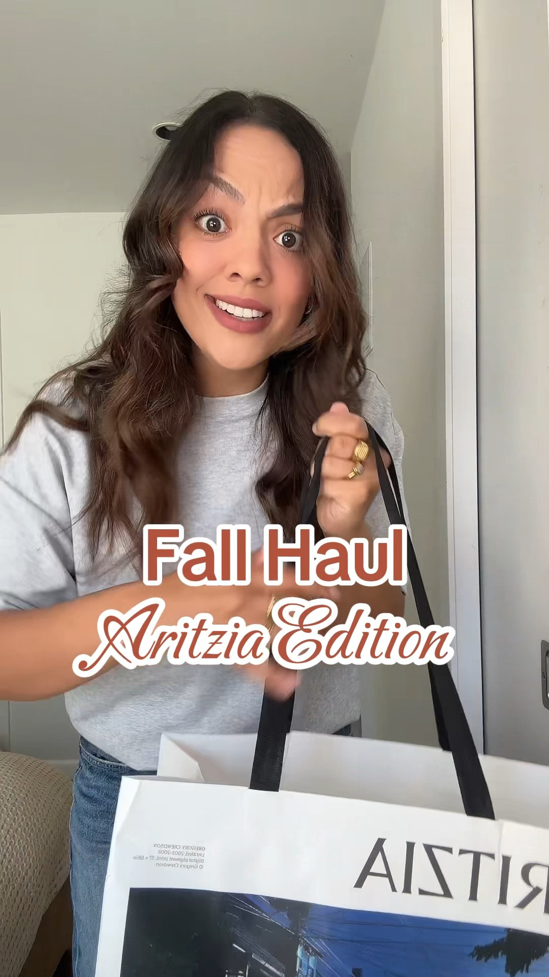 Aritzia Try-on haul for fall!

-Plaid bomber jacket. I got a size medium. 
-Chocolate brown barrel trousers. I got a size 10. 
-Black pleated midi skirt, I got a medium. 
-Brown striped long sleeved T-shirt, I got a size large. 


-H&M grey oversized T-shirt, I have a medium. 
-Citizens of Humanity medium wash baggy wide like jeans. I have a size 29. 

￼

#LTKcanada #LTKstyletip #LTKworkwear