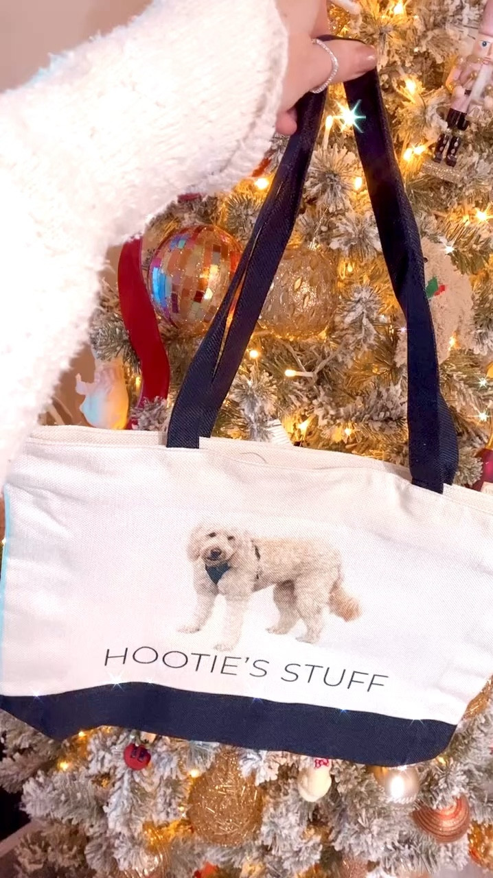 Personalized gifts 20% off  

#LTKSaleAlert #LTKGiftGuide #LTKCyberWeek