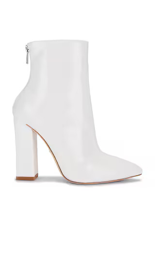 Parker Boot in White | Revolve Clothing (Global)