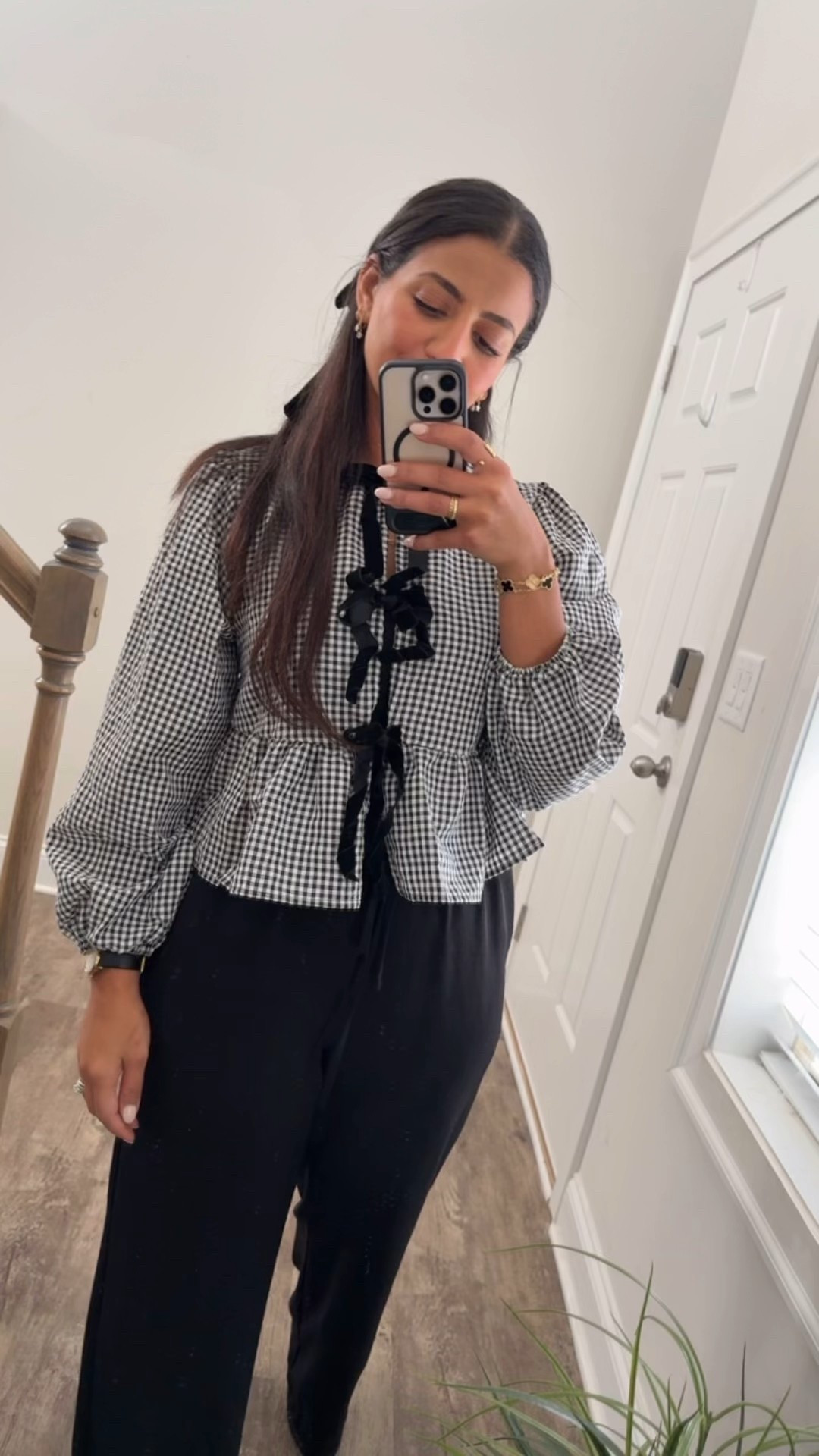 Bow tie top 

#LTKHoliday #LTKSaleAlert #LTKCyberWeek