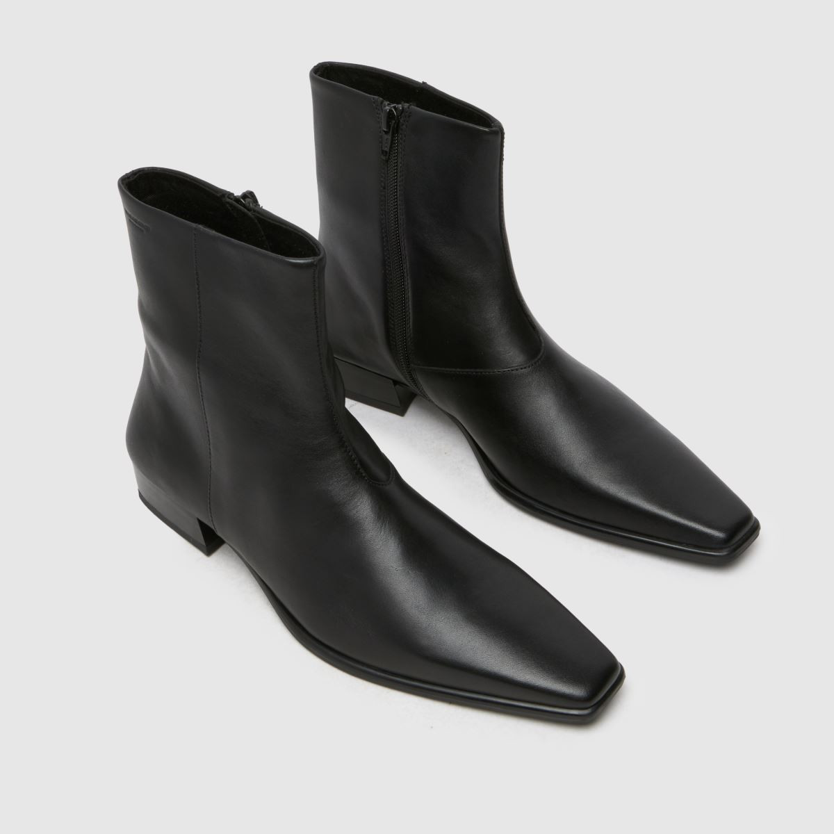 Womens Black Vagabond Shoemakers Nella Boots | schuh | Schuh