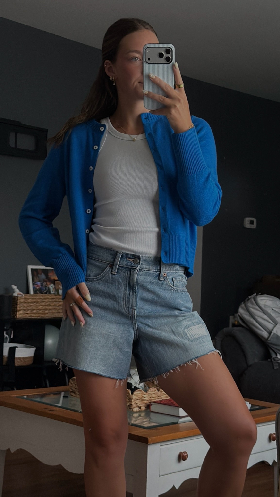 ootd 💙🤍💙

#LTKootd #LTKdayinmylife #LTKgrwm