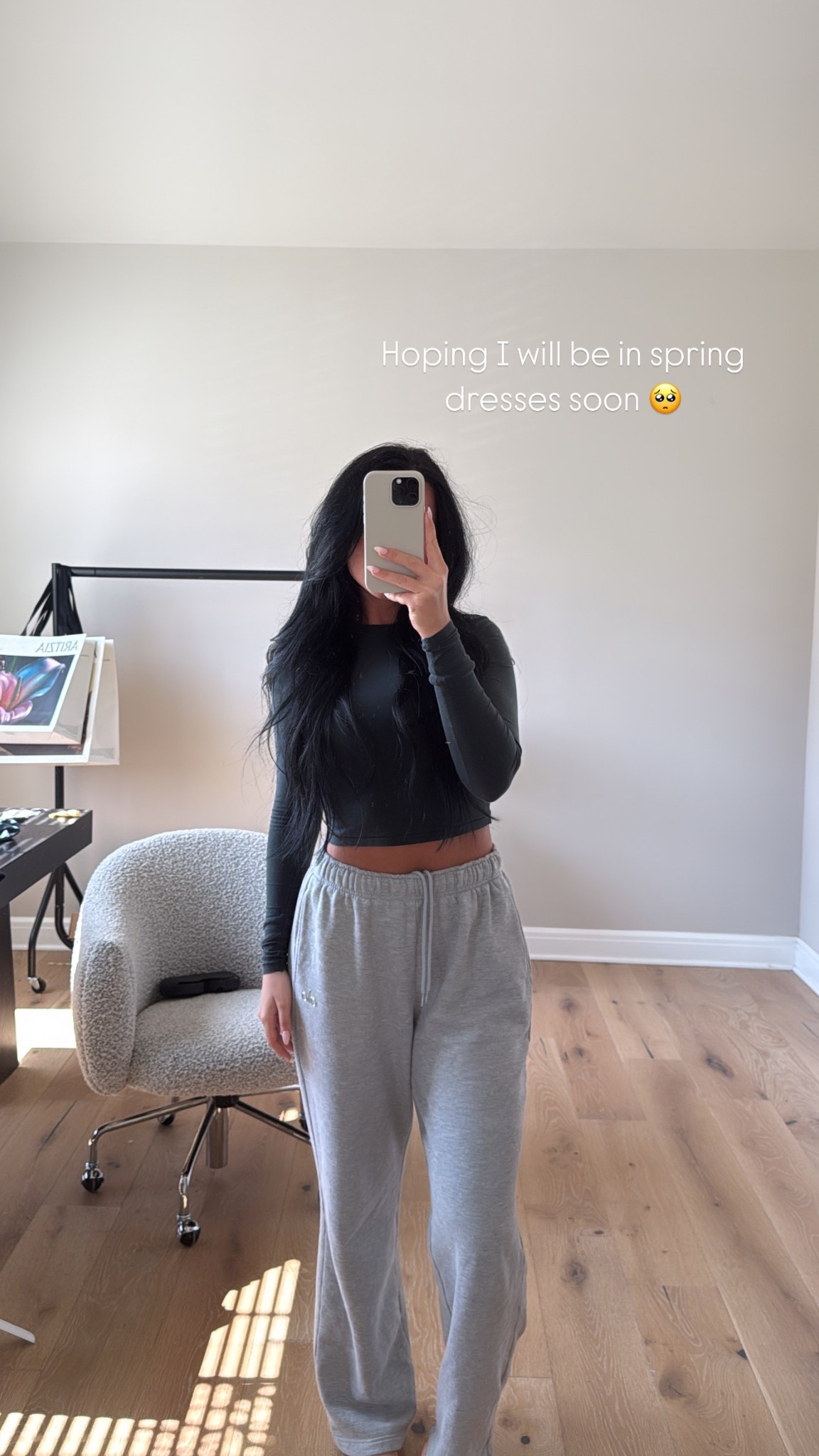 I’m wearing a size small skims long sleeve, size small Alo sweats 

I’m 5’7, 145lbs, 32dd

#LTKHome #LTKU #LTKActive